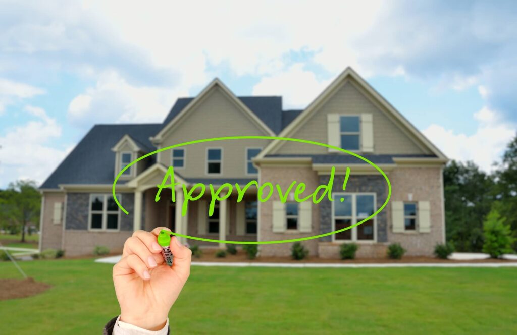 real-estate-7075492_1920